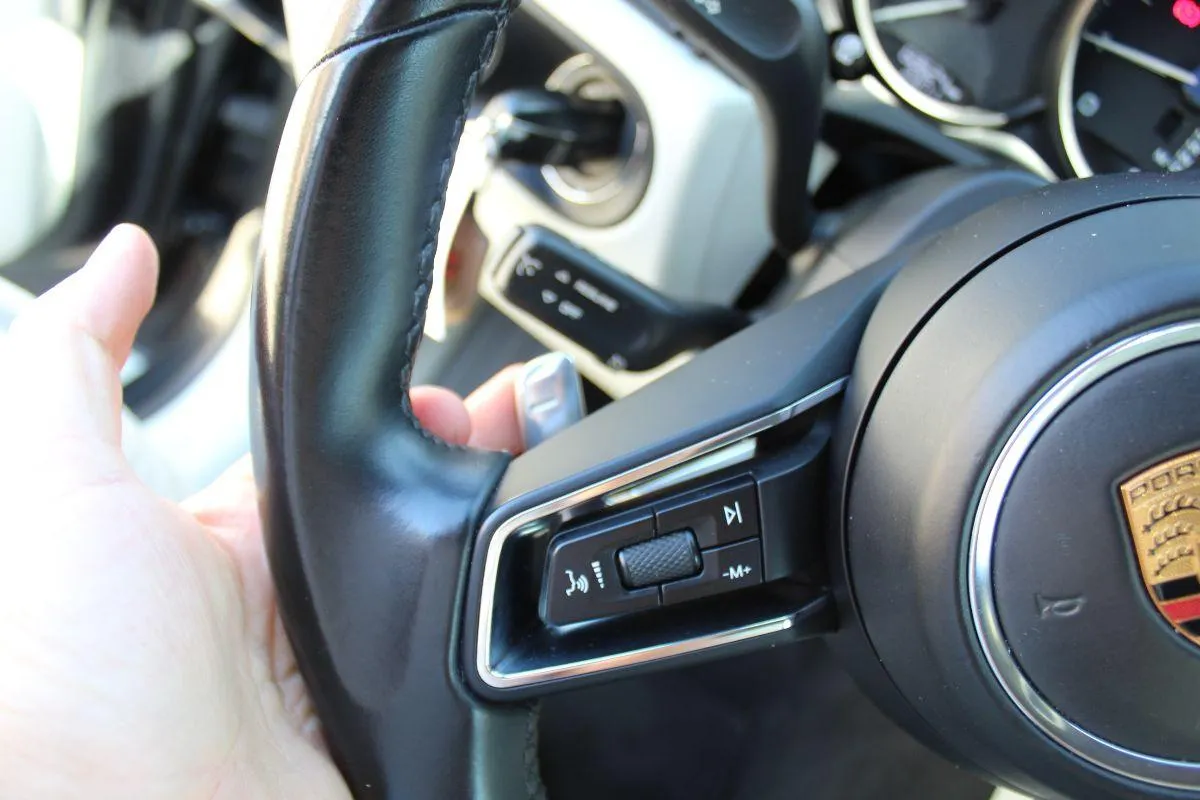 PORSCHE - Macan - 2.0