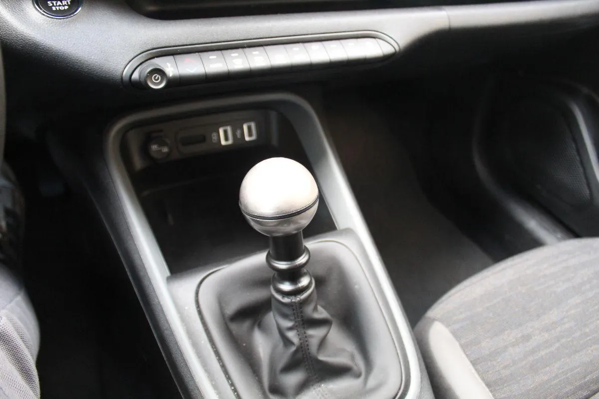 JEEP - Avenger - 1.2 Turbo 100 CV Summit