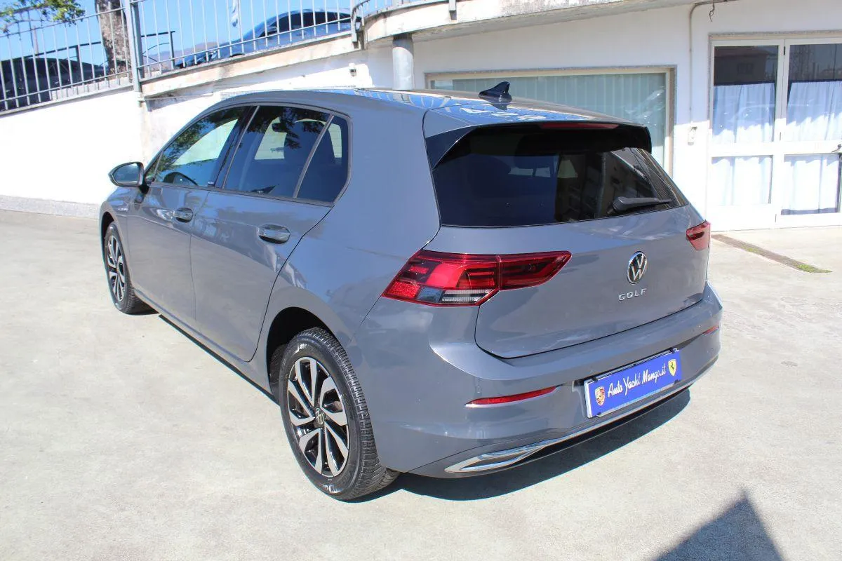 VOLKSWAGEN - Golf -VIII 2.0 TDI SCR Style 115CV