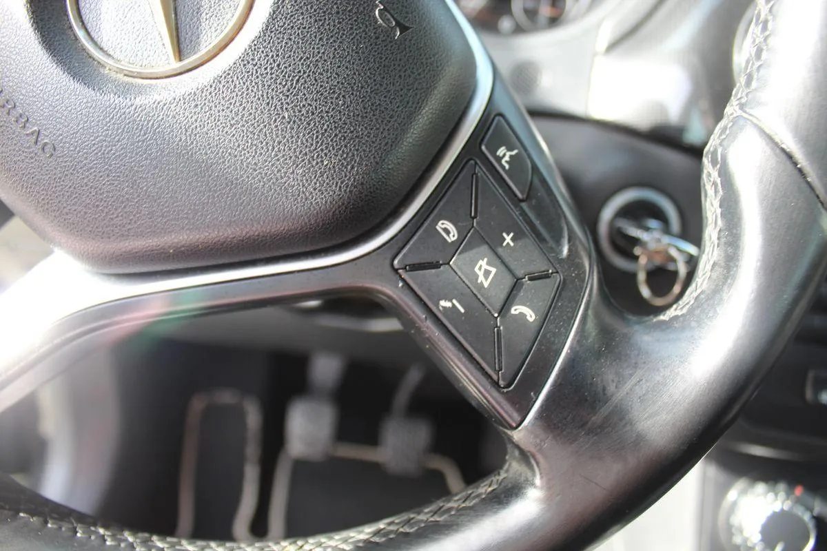 MERCEDES - Classe B - 180 CDI Premium
