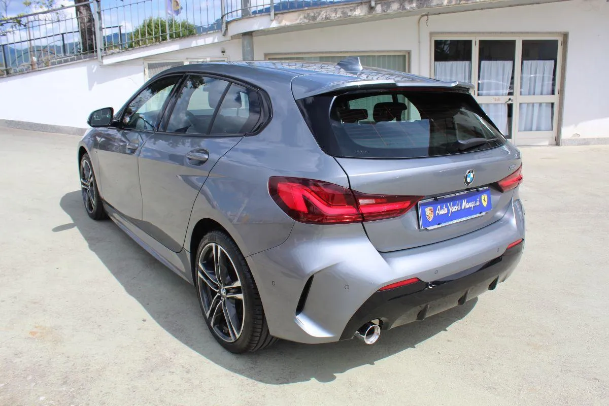 BMW - Serie 1 - 118i Msport 5p auto