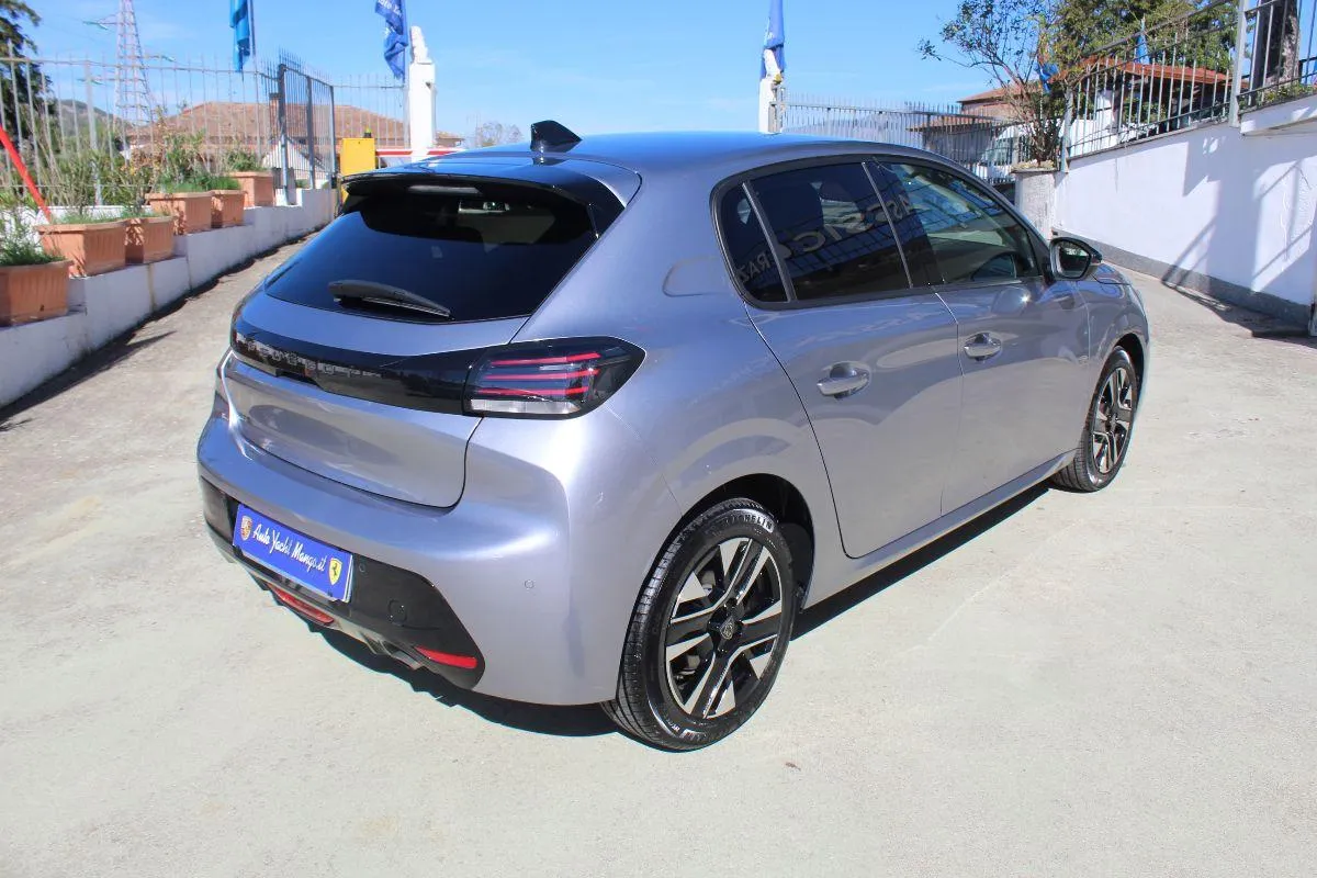 PEUGEOT - 208 - PureTech 100 S&S 5p. Allure
