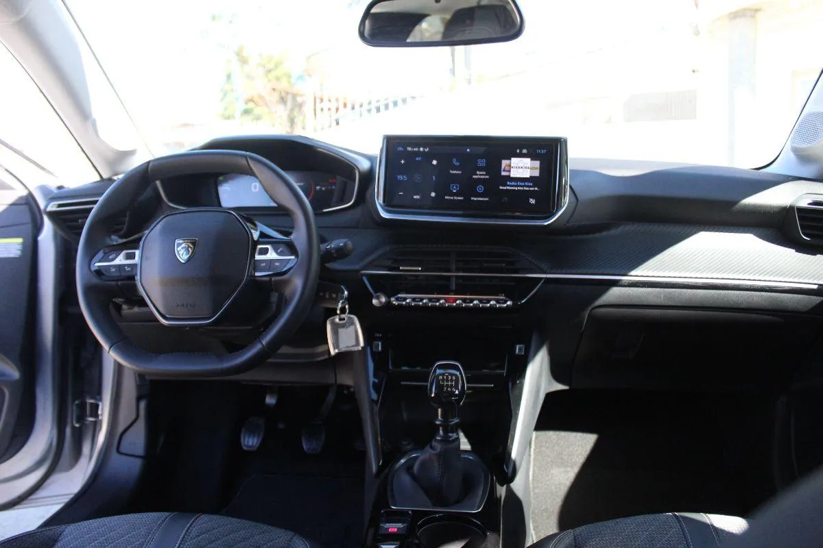 PEUGEOT - 208 - PureTech 100 S&S 5p. Allure