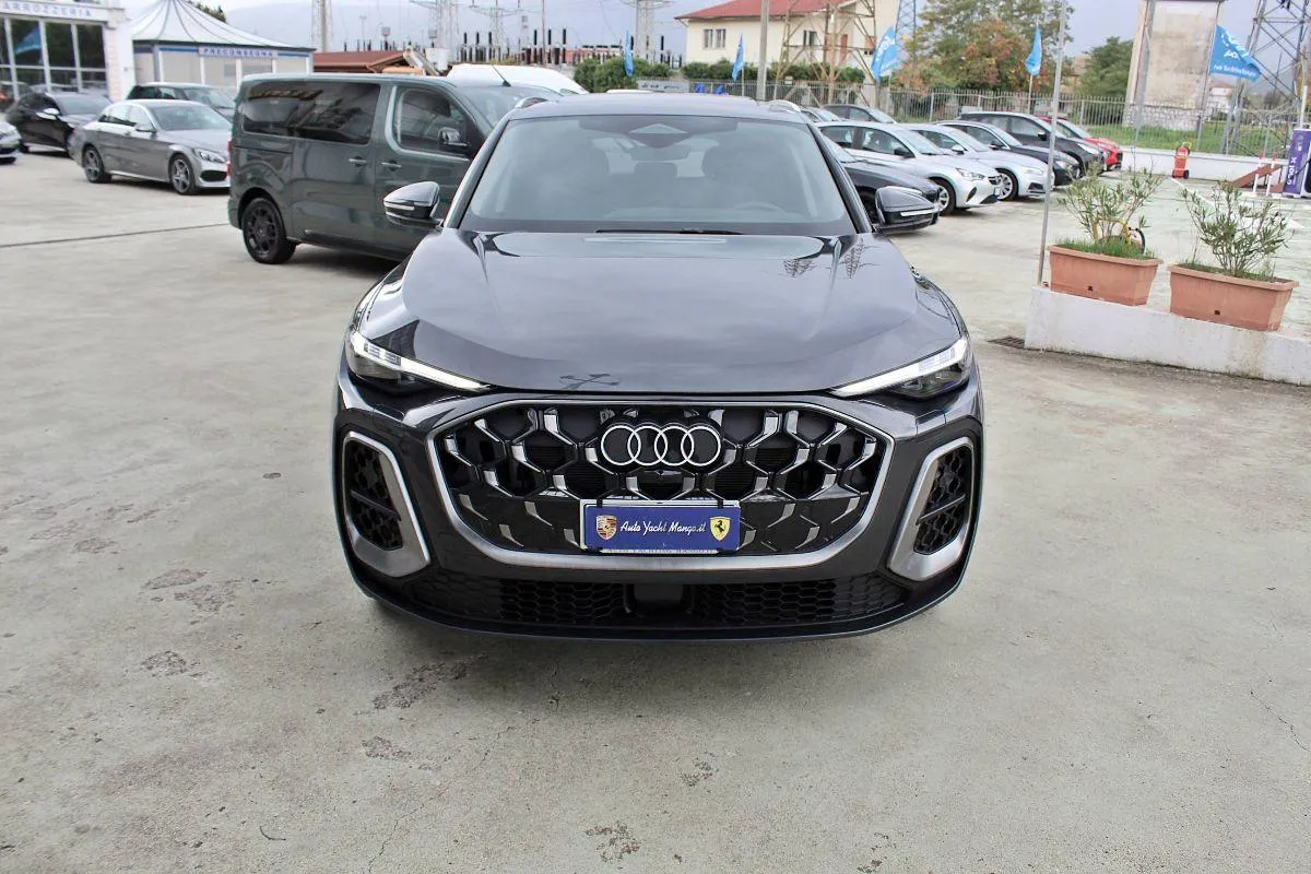 AUDI - Q5 - 2.0 tdi mhev+ Business quattro 204cv s-tronic