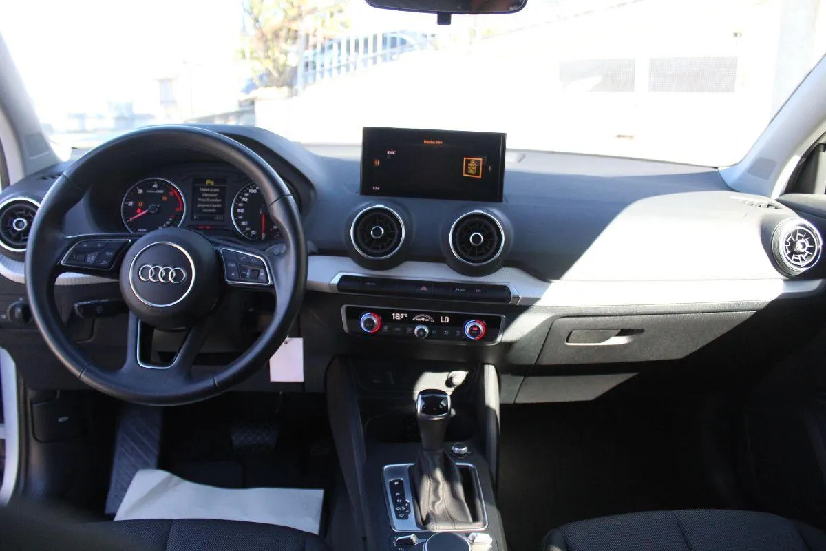 AUDI - Q2 - 30 2.0 tdi Admired s-tronic