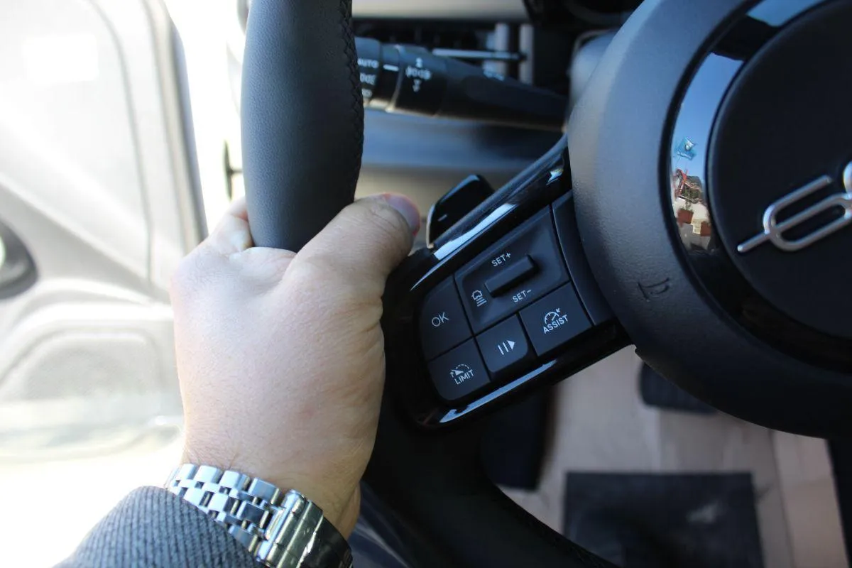 FIAT - 600 1.2 hybrid Sport 145cv auto