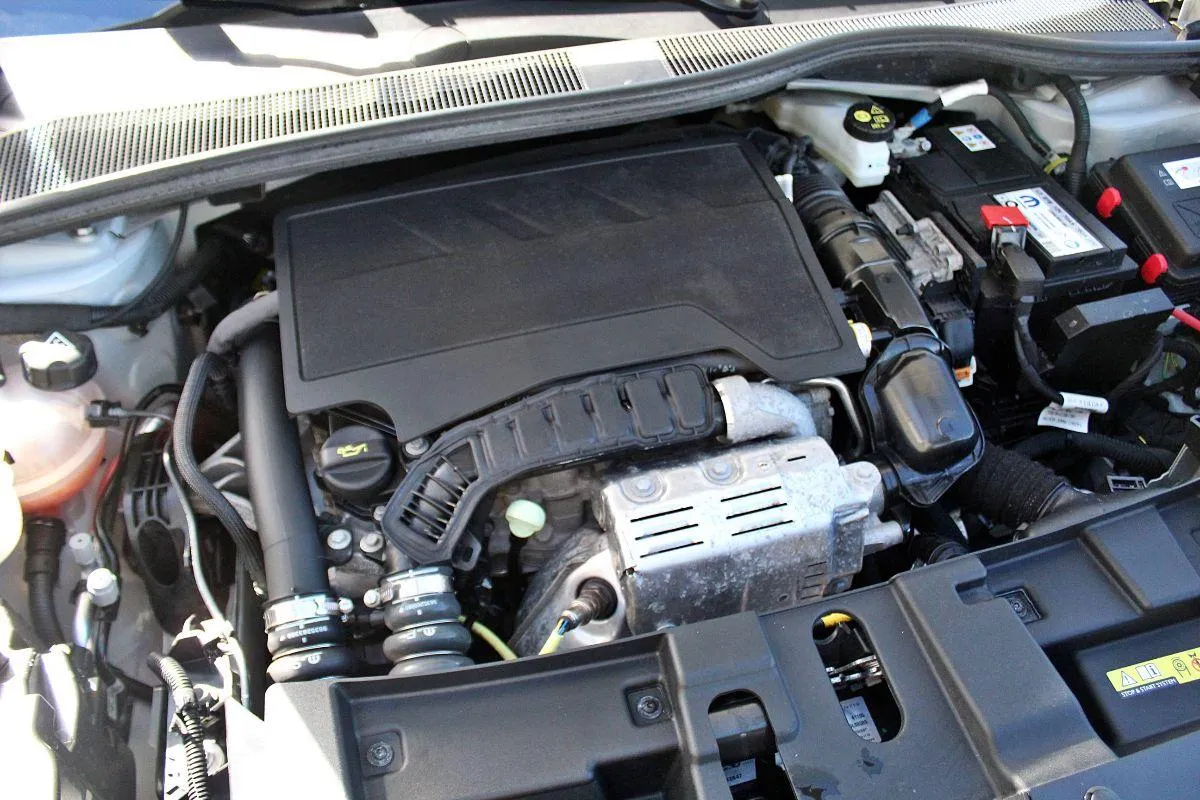 JEEP - Avenger - 1.2 Turbo 100 CV Altitude