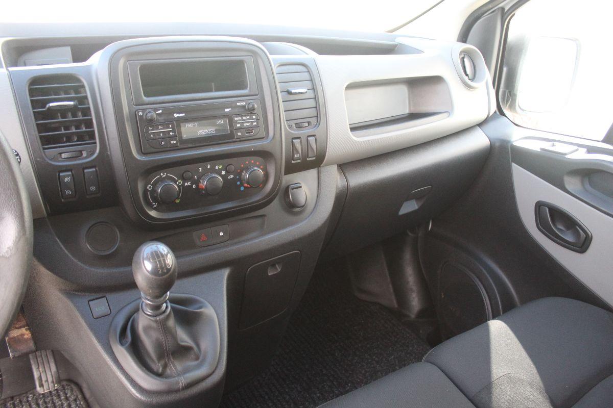 RENAULT Trafic Dci 145 Energy coibentato usato - foto 11 | Auto Yachting Mango Padula