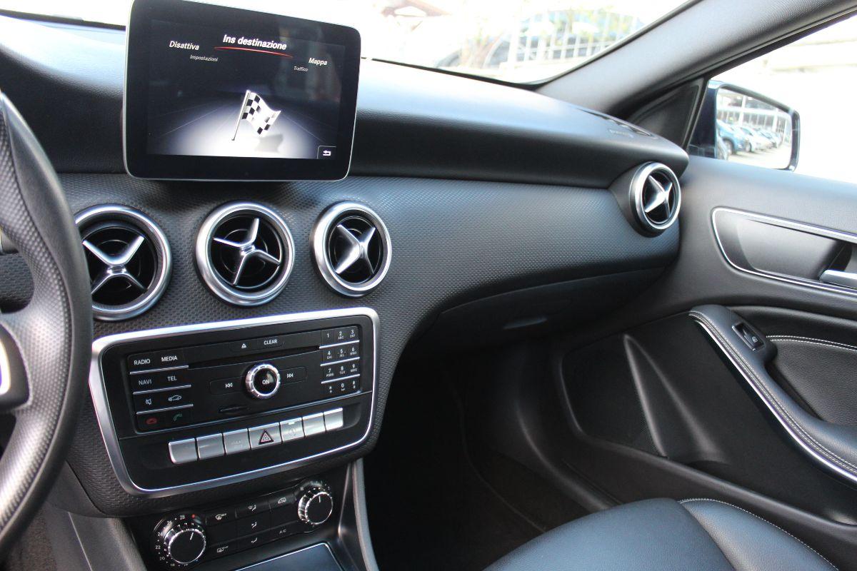 MERCEDES Classe A usata - foto 12 | Auto Yachting Mango Padula